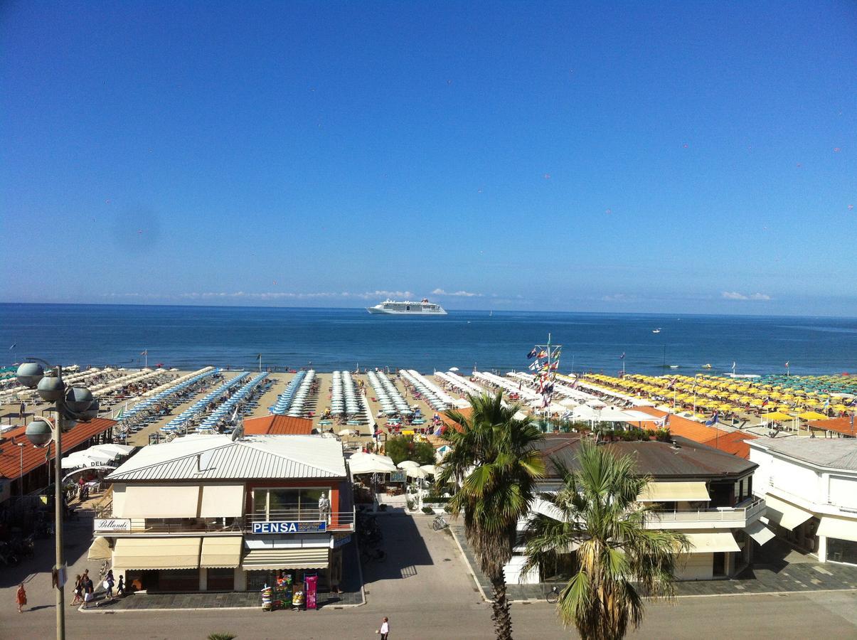 Hotel Pardini Viareggio Esterno foto